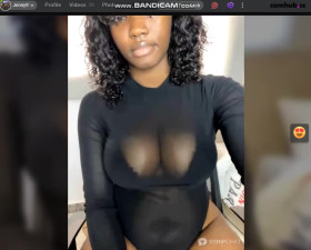 ebony babe jennyfr cam porn 2023-04-30 show 5