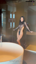 OnlyFans.2022.Asa.Akira.Sextape.XXX.1080p.MP4-P2P